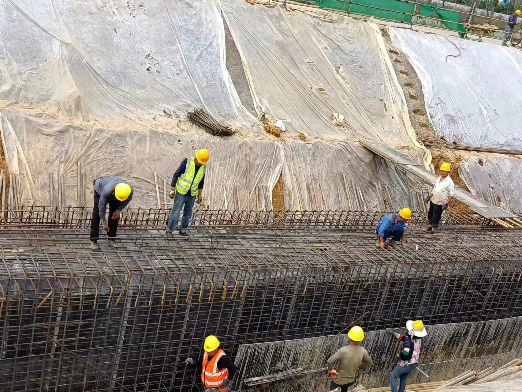 丛树片区110KV成青线、35KV下陵线、陵洛线地下电力通道