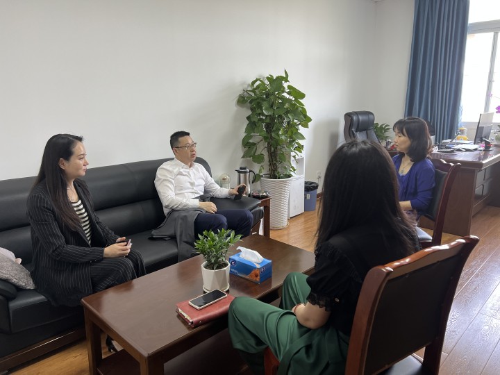 兴华生态公司总会计师梅国庆会见天府信用增进股份有限公司总经理李金州一行